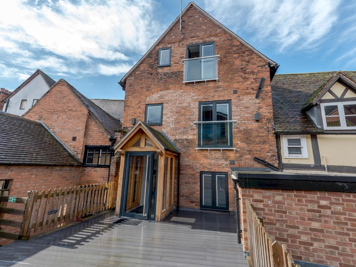 Pass The Keys 5C Charming Town Centre Apartment With Roof Top Views Shrewsbury Eksteriør bilde